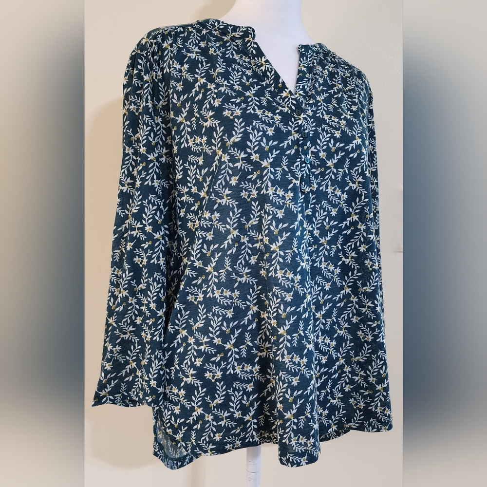 H&M Blue-Green With White and Yellow Floral Print Blouse Women's Size L